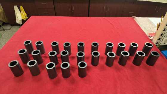 Niestandardowe łożyska przesuwne z węglanu krzemowego o maksymalnej temperaturze 1650 °C i odporności na korozję w trudnych warunkach